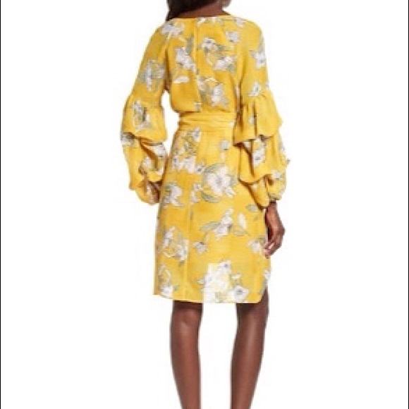 NWOT J.O.A.🖤 Chriselle x J.O.A. Tiered Sleeve Dress - Picture 5 of 5